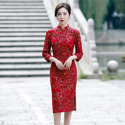 上海旗袍厂YM-84621秋冬新款麂皮绒印花水滴领中袖中长旗袍改良繁花妈妈装 商品图0