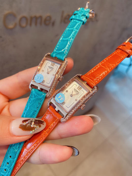 爱马仕Nantucket系列从不循规蹈矩，展现不竭创意，全新TresPetitModeIe腕表进一步凸显了设计的精美轮廓 商品图3