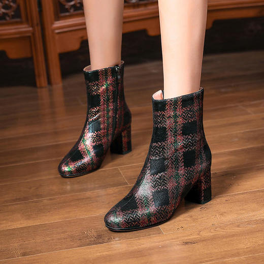 CD-X388-2C秋冬新款圆头粗跟格子短靴 商品图0