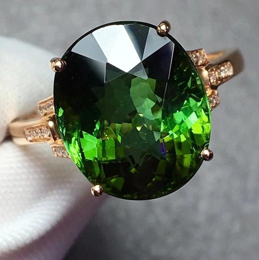椭圆形碧玺戒指特惠r高品质绿碧玺戒指高净度主石635ct18k金重201克