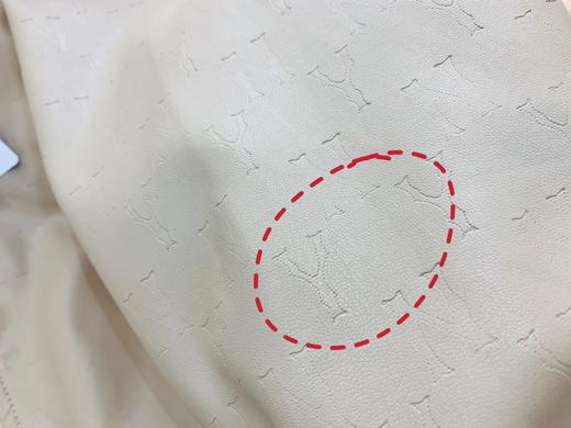 点此购买 MLB男女满印暗纹飞行夹克外套 青161009 商品图12