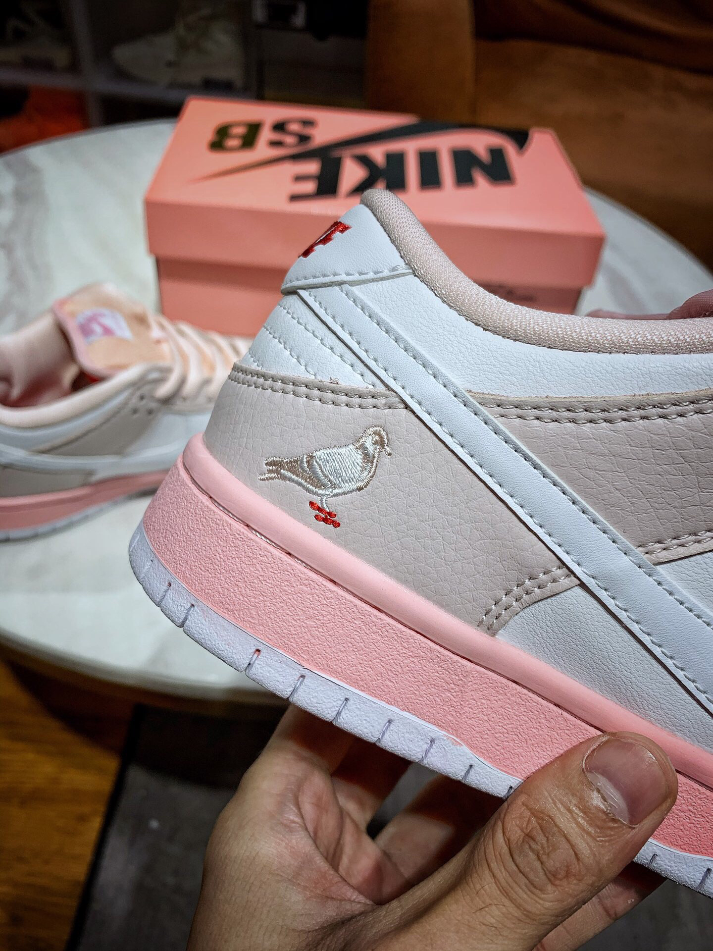 【天猫正品 nk sb dunk low 粉鸽子】女神专属配色 加厚鞋舌 zoom气垫