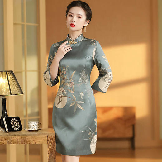 AYK-QF-200821时尚修身提花梅竹旗袍连衣裙 商品图1