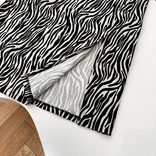 【斑马~斑马】时髦复古斑马纹半身裙 chic百搭 开叉中长裙 商品图3