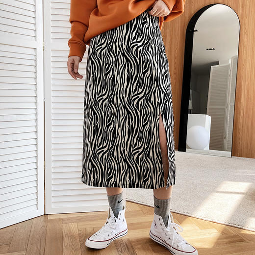 【斑马~斑马】时髦复古斑马纹半身裙 chic百搭 开叉中长裙 商品图4