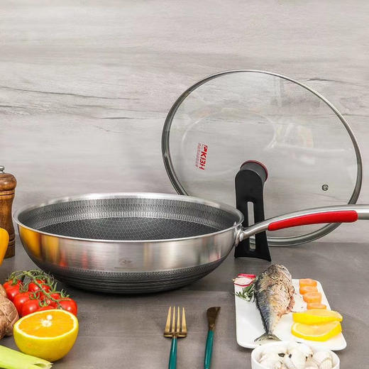 康巴赫 悦厨联名款 双面屏 蜂窝不粘炒锅32CM 316医用不锈钢 少油烟不粘锅  家用电磁炉燃气灶通用 商品图3