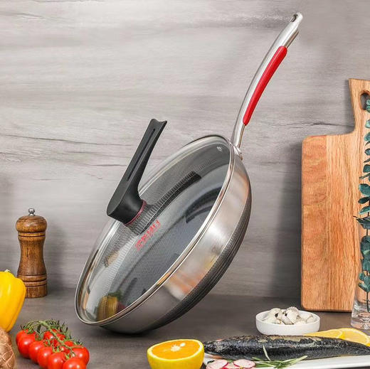 康巴赫 悦厨联名款 双面屏 蜂窝不粘炒锅32CM 316医用不锈钢 少油烟不粘锅  家用电磁炉燃气灶通用 商品图1