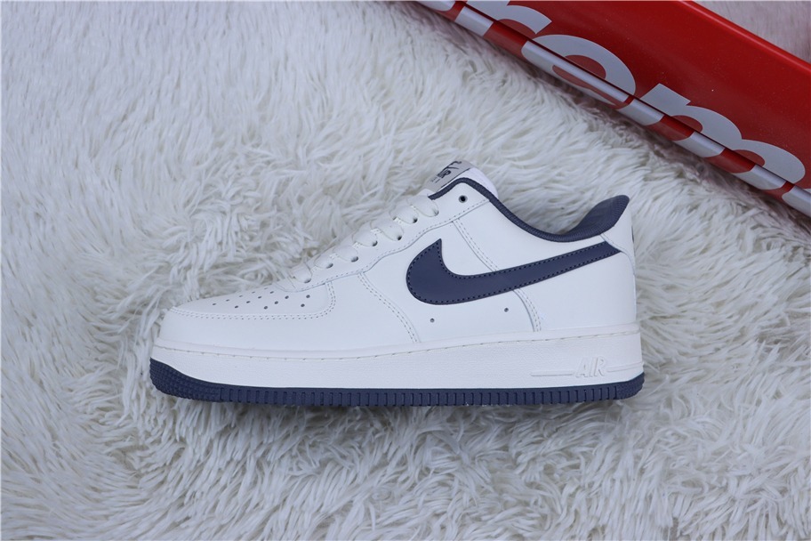 【真标 空军一号系列】耐克/NIKE 耐克空军低帮板鞋 深灰勾