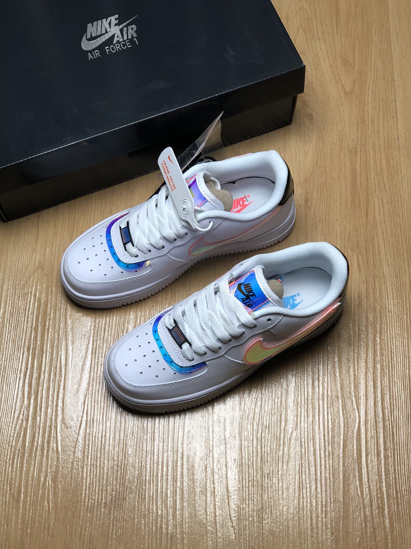 独家实拍[正确夜光] Nike Air Force 1 '07 LV8"Good Game"电玩英雄联盟S10限量白炫彩镭射魔术贴空军一号