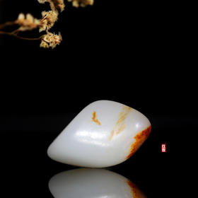 和田玉（白玉）独籽原石 14.77g（价格面议）