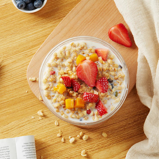 【北海道精选麦片】Calbee卡乐比 水果麦片700g 非油炸 黄金配比 日本进口 早餐 燕麦 包邮  商品图3