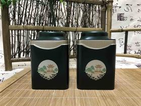 一两铁罐2元一个/一件200个/一件400元，国礼一两小罐，最多装75克，配食品级内袋（本产品为包装）
