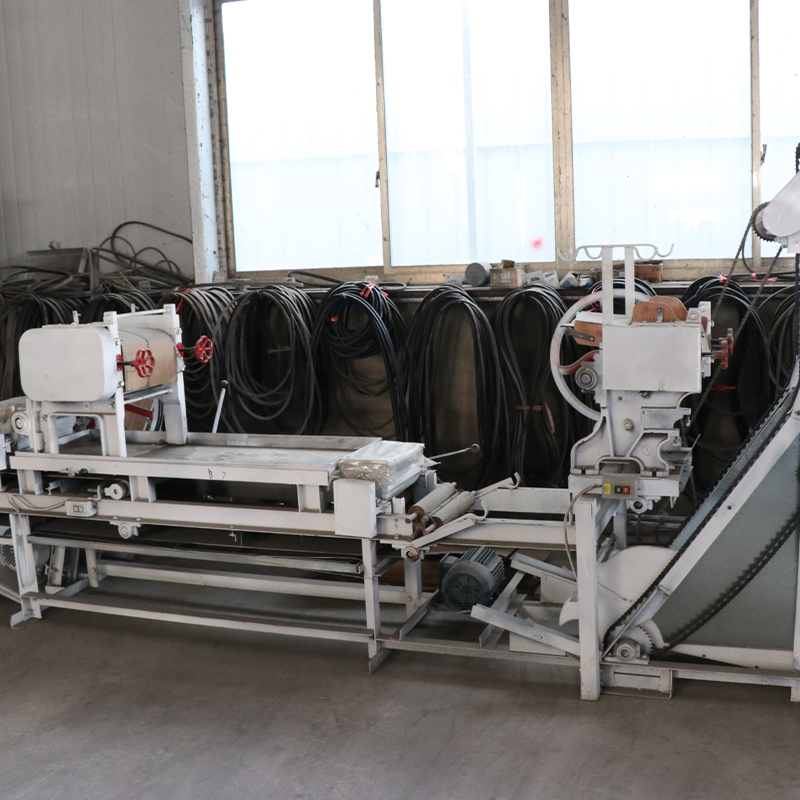 双面撒粉自动卷面 自动切断爬杆机220型号到320型号