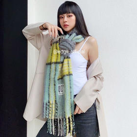 现货  Edgii秋冬新款拼色格子少女棉花糖澳洲羊毛围巾披肩柔软（正常地区包邮）