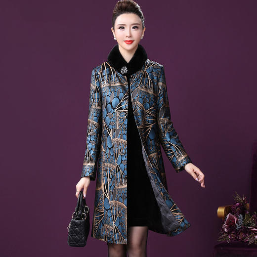 WXY-W-DF-28秋冬新款绵羊皮阔太太水貂毛领妈妈外套 商品图0