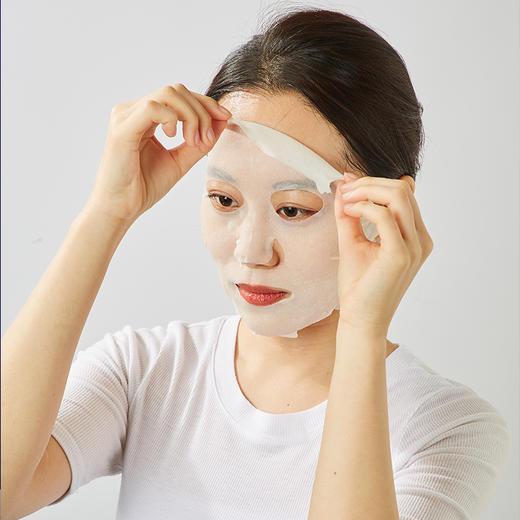 日本GIK PRP玻尿酸美容液面膜，富含PRP蛋白及玻尿酸，提亮焕颜，满满胶原蛋白敷回来！ 商品图1