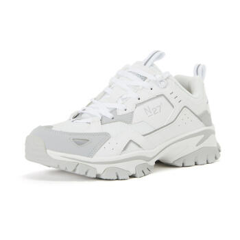 探路者女鞋运动户外休闲鞋 2020秋冬季新款女士潮流时尚3M反光运动鞋舒适耐穿跑步旅行鞋TFRI92502 商品图3