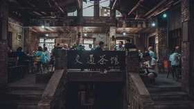  “重庆，你还要被网红拖累多久？” 