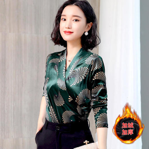 AHM-yfnd9663新款时尚气质百搭加绒金丝绒打底衫 商品图3