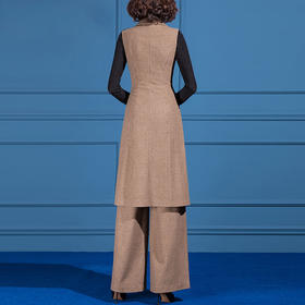 SSGS-C197驼色格子毛呢套装