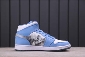 乔丹/Air JordanAJ1 aj1 乔丹1代 乔1 乔丹1代中帮系列 Air Jordan 1 Mid SE "Coral Stardust"
