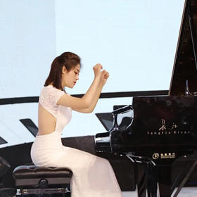 插秧人美玉：用创业，给循规蹈矩的人生加点料。