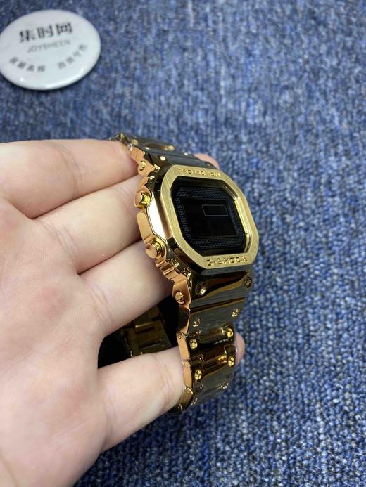卡西欧【热卖推荐】G-SHOCK 小金块🔥 小金表 小金砖、金色GMW-B5000D-1JF/B5000 35周年方块钢带表 商品图2