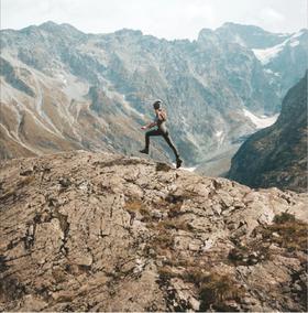  见过世面的人有多厉害？20个月入5W+的女生这样回答。 