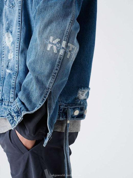 点此购买 kith男女潮牌蓝色牛仔外套 十一162142 商品图3