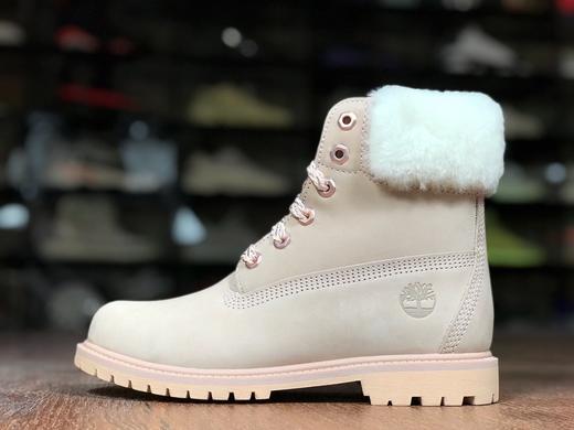 Timberland 续冰淇淋少女风格热卖款 再现添柏岚限量款shearling 蝴蝶毛球款 商品图2