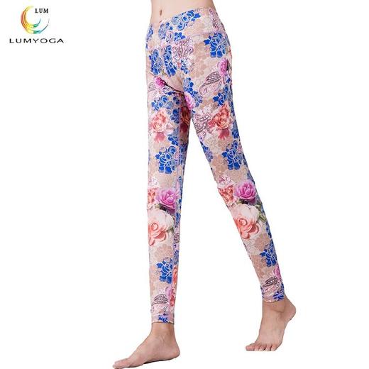 LUM015913露檬瑜伽服九分紧身瑜伽中裤运动裤跑步裤 商品图2