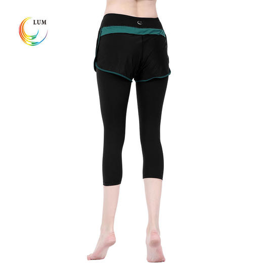LUM79131露檬假两件瑜伽七分裤 商品图1