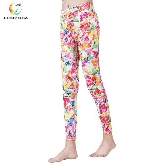 LUM015913露檬瑜伽服九分紧身瑜伽中裤运动裤跑步裤 商品图0