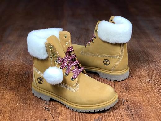 Timberland 续冰淇淋少女风格热卖款 再现添柏岚限量款shearling 蝴蝶毛球款 商品图2