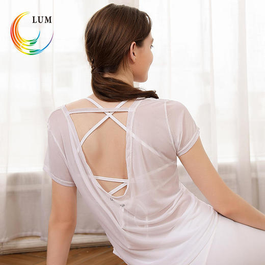 LUM29206露檬2020新款运动瑜伽纱质短袖罩衫 商品图3