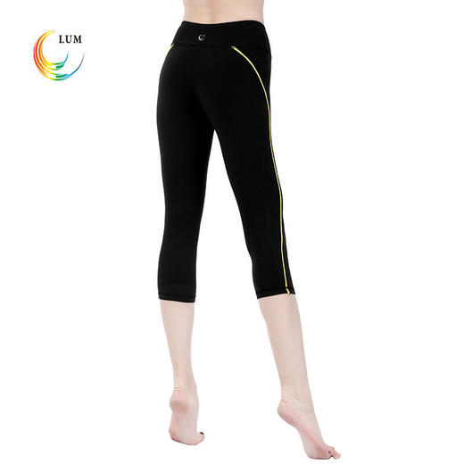 LUM79136露檬中高腰瑜伽七分裤 商品图1