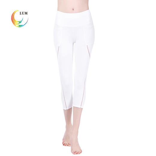 LUM79133露檬锦纶瑜伽七分裤 商品图1