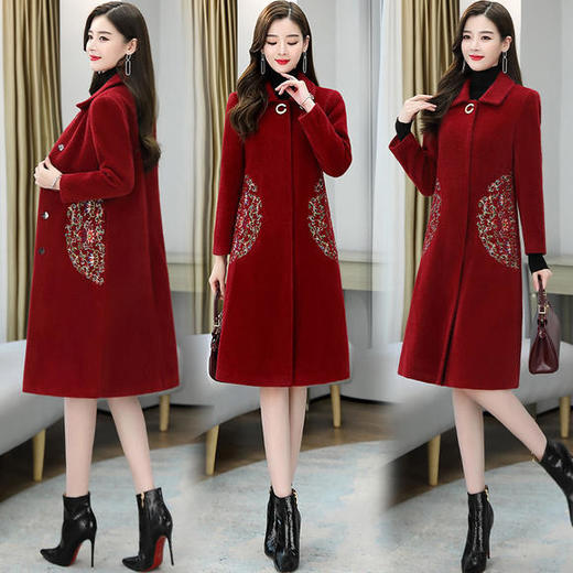 WZNH-HRYZ7173冬季修身中长款方领单排扣纯色刺绣呢子大衣 商品图0