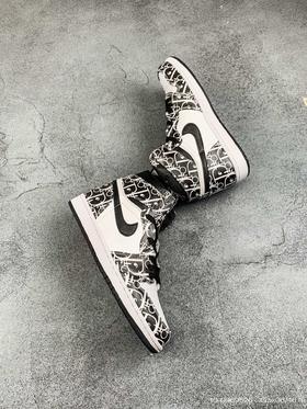 乔丹/乔1 AJ1 Dior x Air Jordan 1 AJ1 迪奥联名作为今年级别最高的联名鞋款