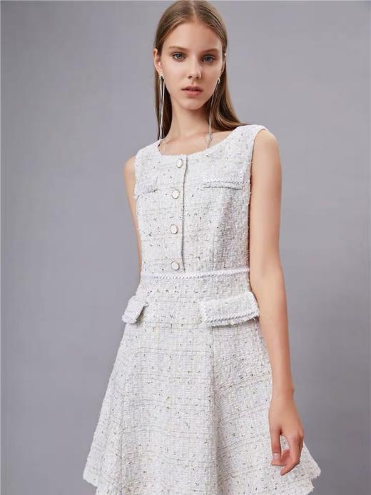 白色金丝混纺修身无袖连衣裙 商品图2
