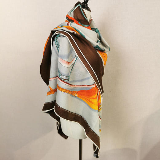 羊绒大方巾 30%真丝70%羊绒 140*140超大方巾 商品图1