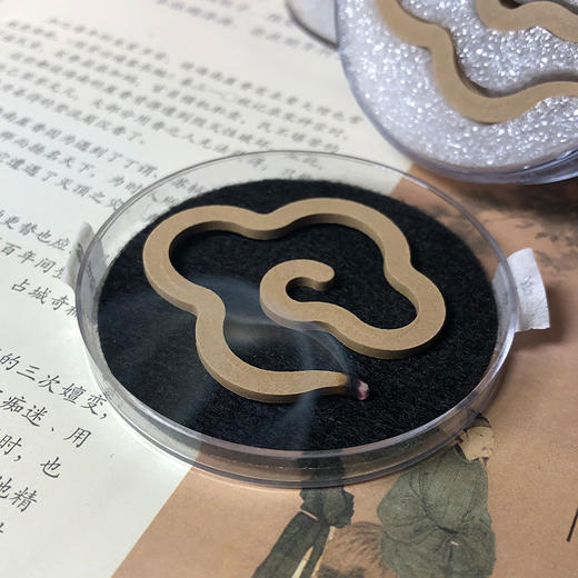 绿奇楠 海南沉香 富森红土 无粘粉沉香 商品图3