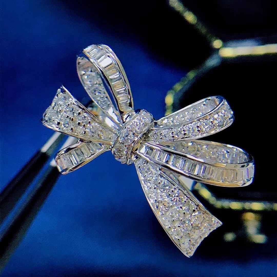 满钻蝴蝶结戒指特秒不议退h重金满钻镶嵌立体感十足工艺好18k钻石戒指