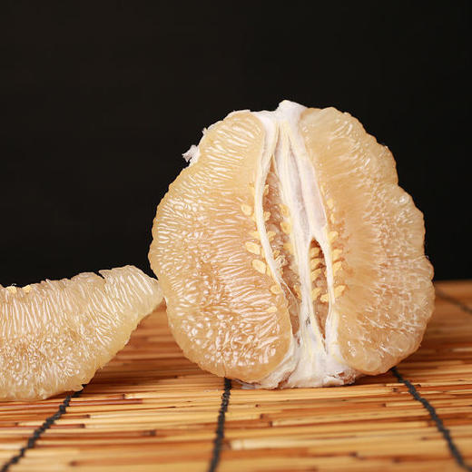 原产地爆款 6.6元/个 ! 琯溪白柚 约1900g 商品图3