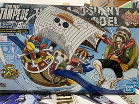 万代模型海贼王伟大的船