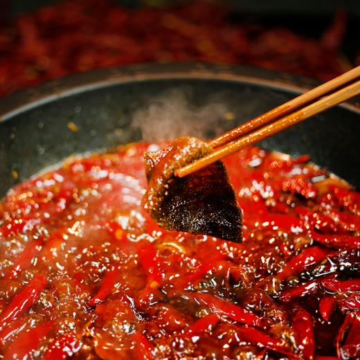  重庆磁器口火锅底料正宗四川特产串串香麻辣牛油  200g(块状）/袋 商品图3