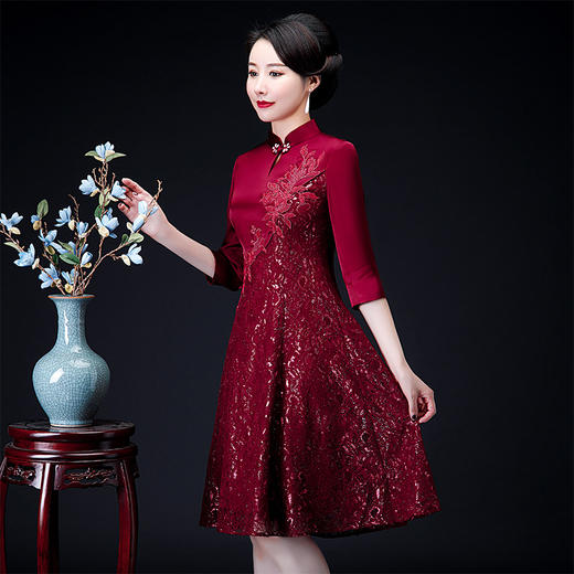 QQ-9793改良宴会女装旗袍刺绣中长款连衣裙 商品图2