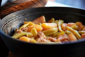 用它做煲仔饭，一做一个准，一做一个香~