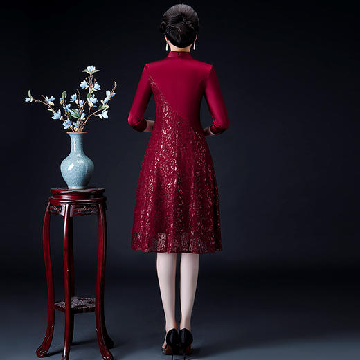 QQ-9793改良宴会女装旗袍刺绣中长款连衣裙 商品图3