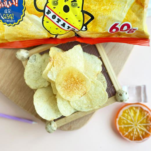 日本 Calbee卡乐比经典薯片淡盐海苔北海道膨化零食小包装 60g 商品图1
